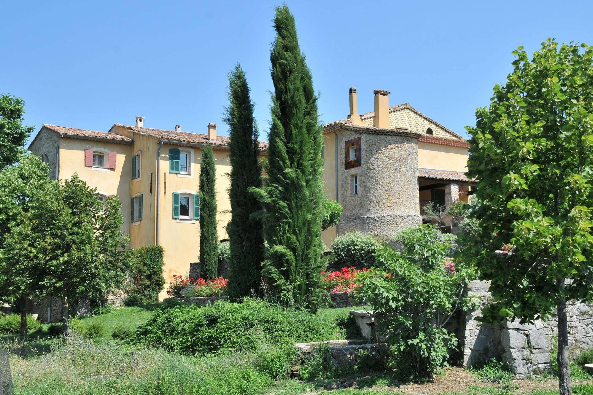 Une Campagne En Provence Bras Dış mekan fotoğraf